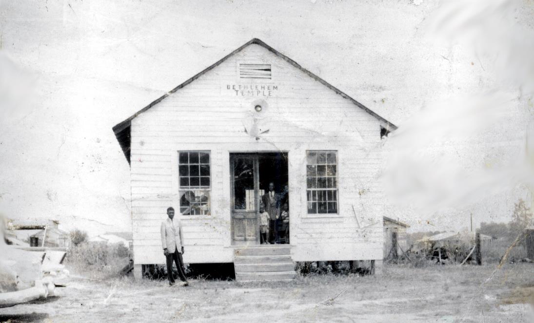 The early Bethlehem Temple congregation